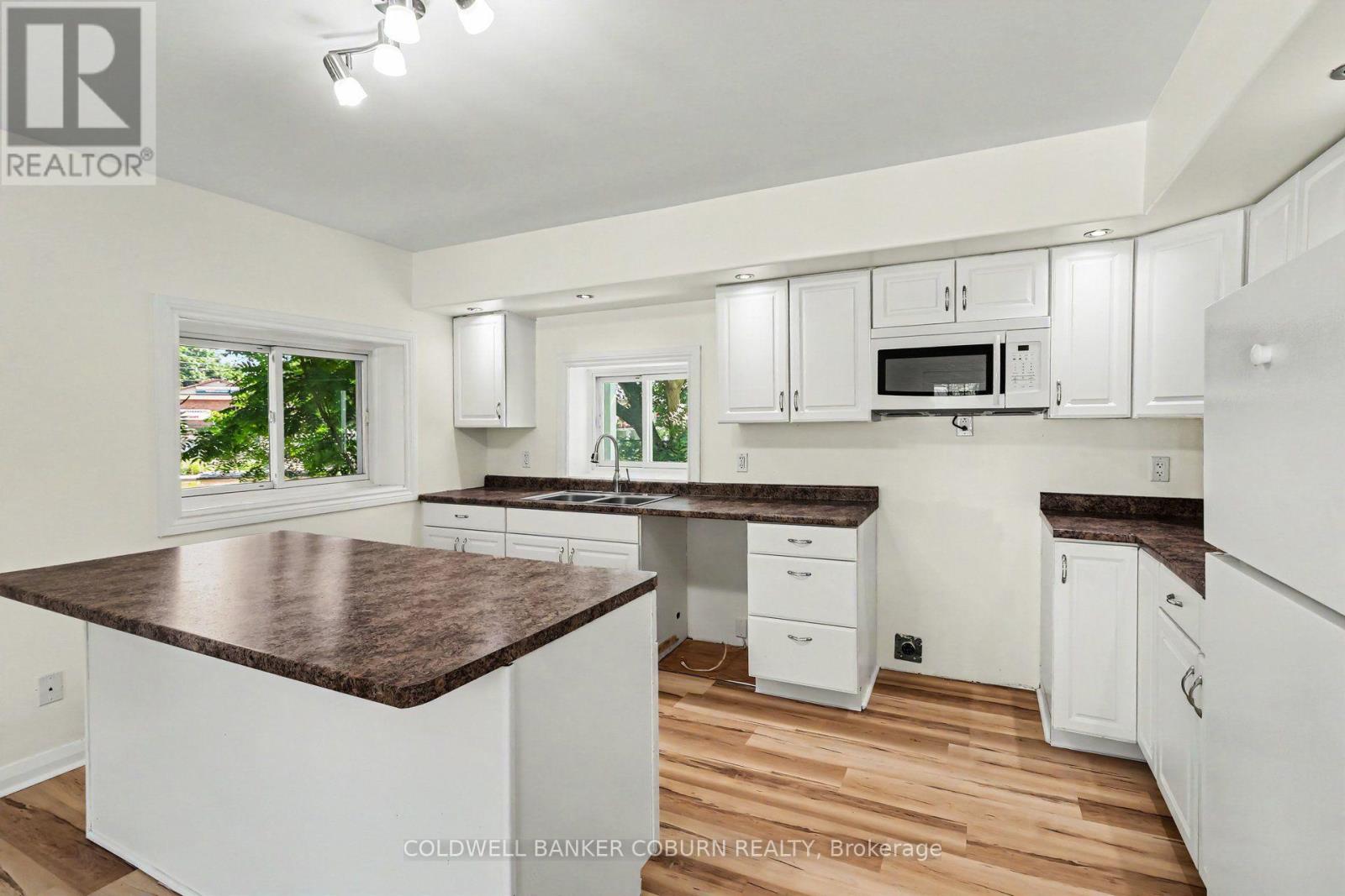 25 MILL STREET - 19