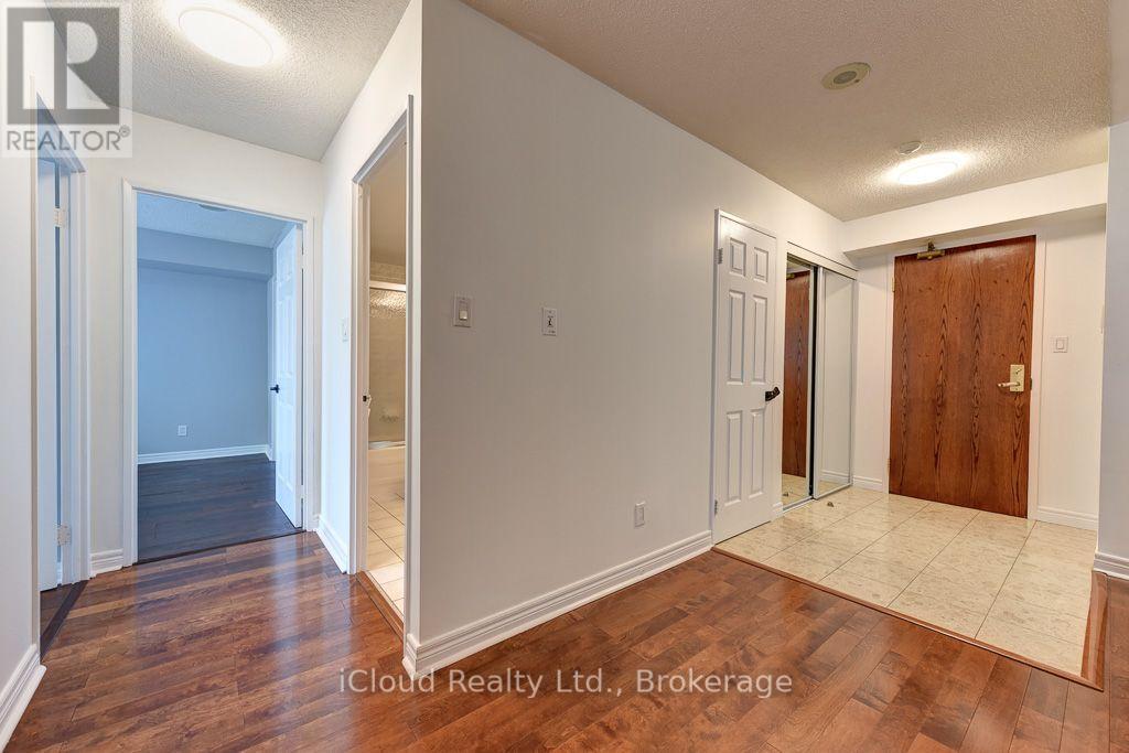 #1902 156 ENFIELD PLACE - 4