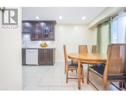 17 Ashford Court, Brampton, ON L6V3E2 Photo 11