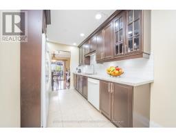 17 Ashford Court, Brampton, ON L6V3E2 Photo 13