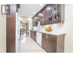 17 Ashford Court, Brampton, ON L6V3E2 Photo 14