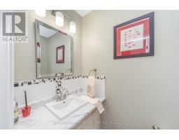 17 Ashford Court, Brampton, ON L6V3E2 Photo 35