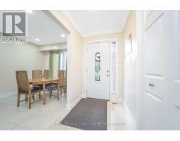 17 Ashford Court, Brampton, ON L6V3E2 Photo 9