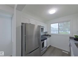 209 Dickinsfield Co Nw, Edmonton, AB T5E5V8 Photo 9