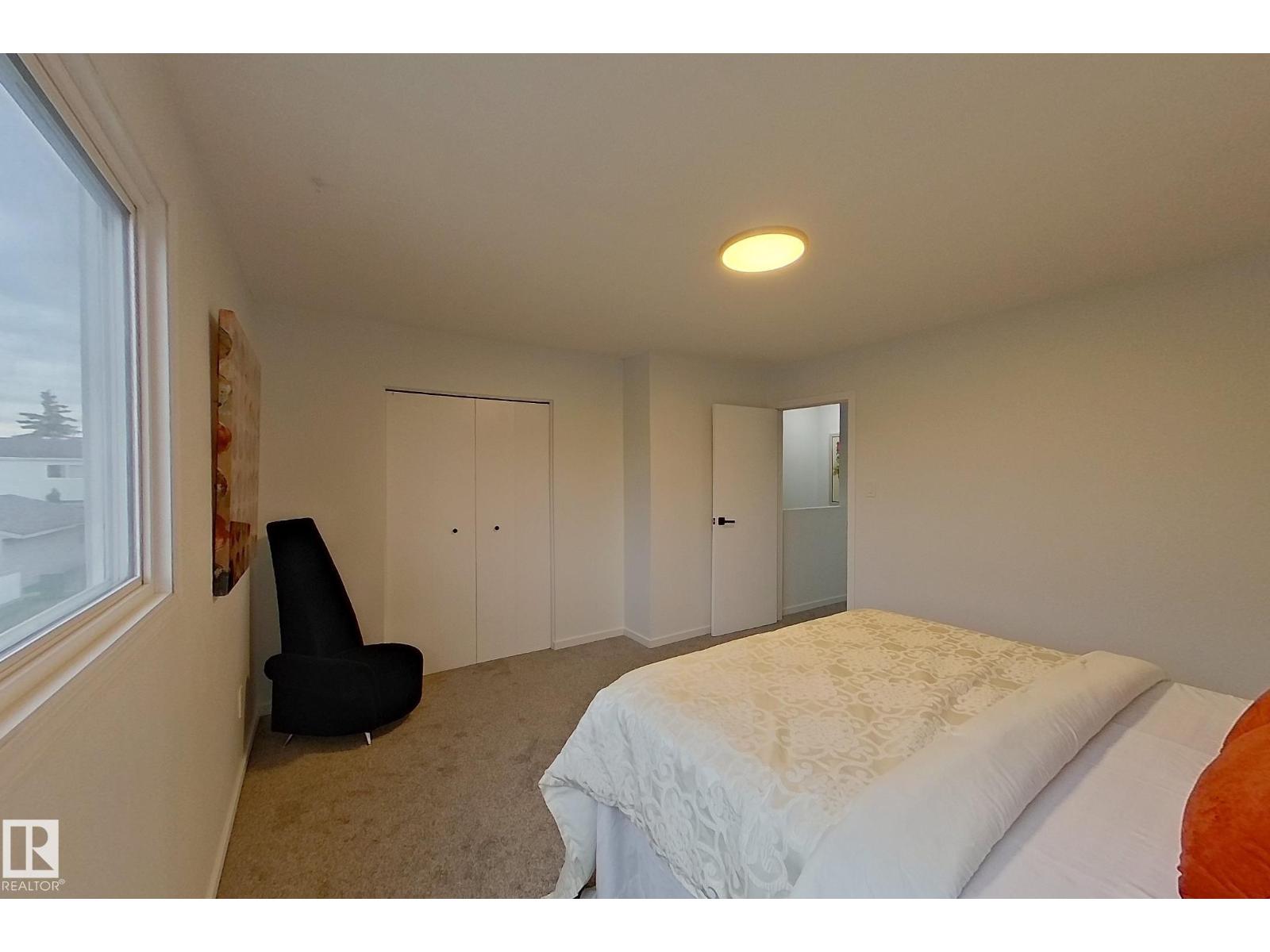 209 Dickinsfield CO NW - 24
