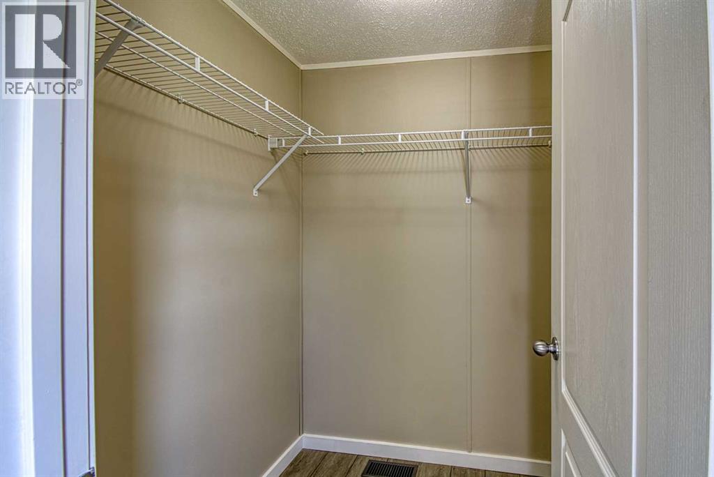 9507 108B Avenue - Image 19