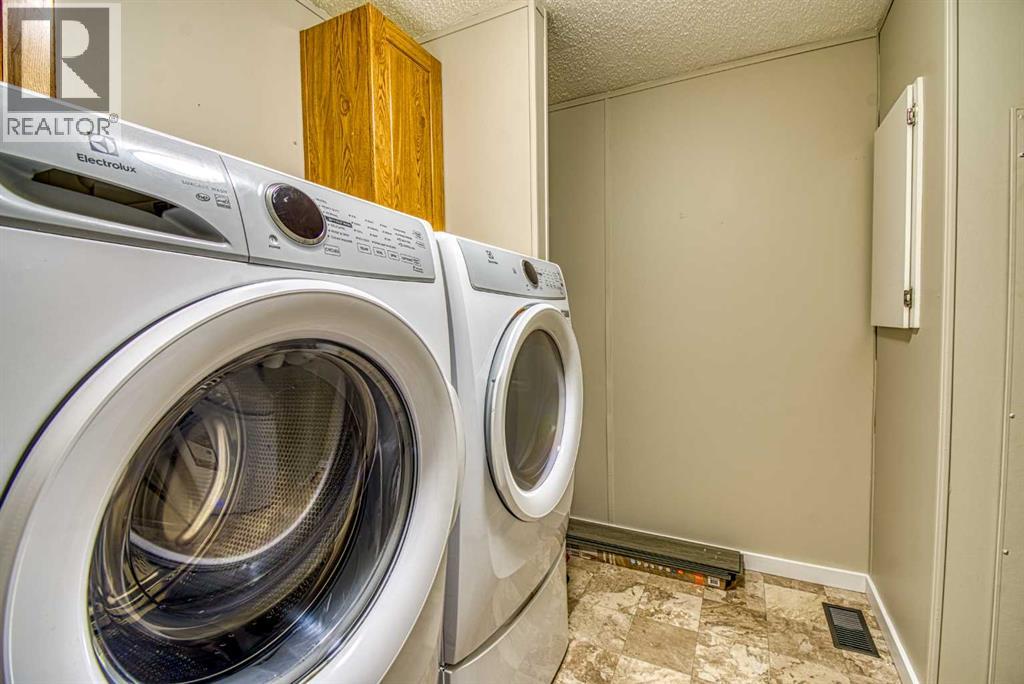 9507 108B Avenue - 28