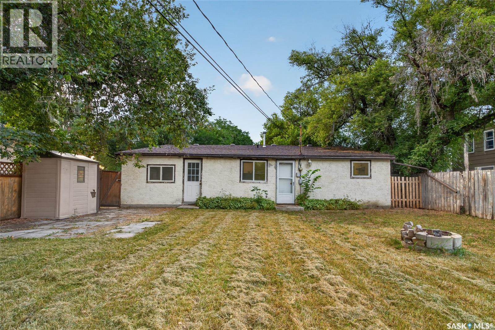 108 1st AVENUE W - 23