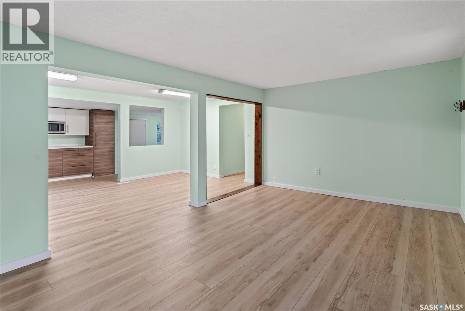 108 1st AVENUE W - 9