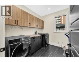 8535 Riverside Drive East, Windsor, ON N8S1G1 Photo 28
