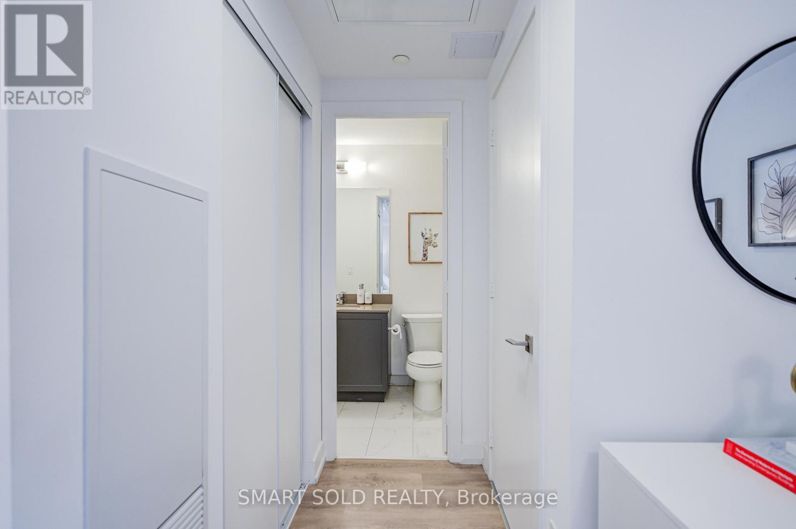 #305W 268 BUCHANAN DRIVE - Image 29