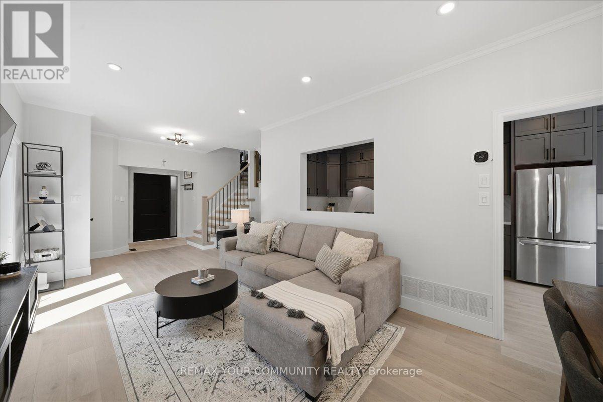 Photo of 91 DOWNEY CIRCLE