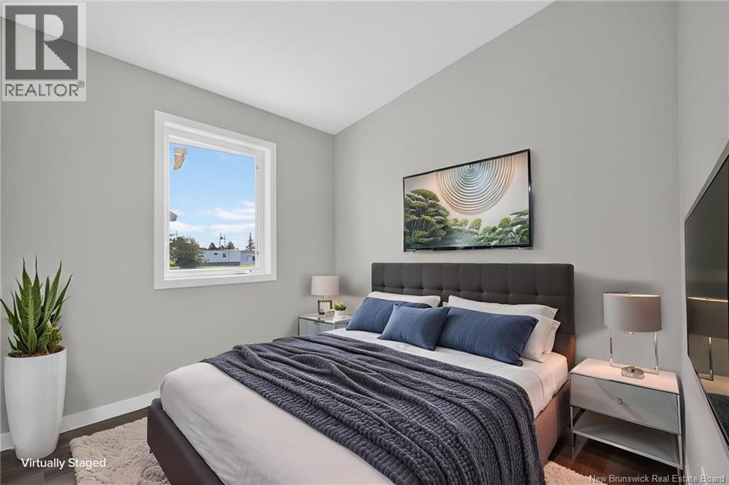 15 Carolyn Crescent - 14