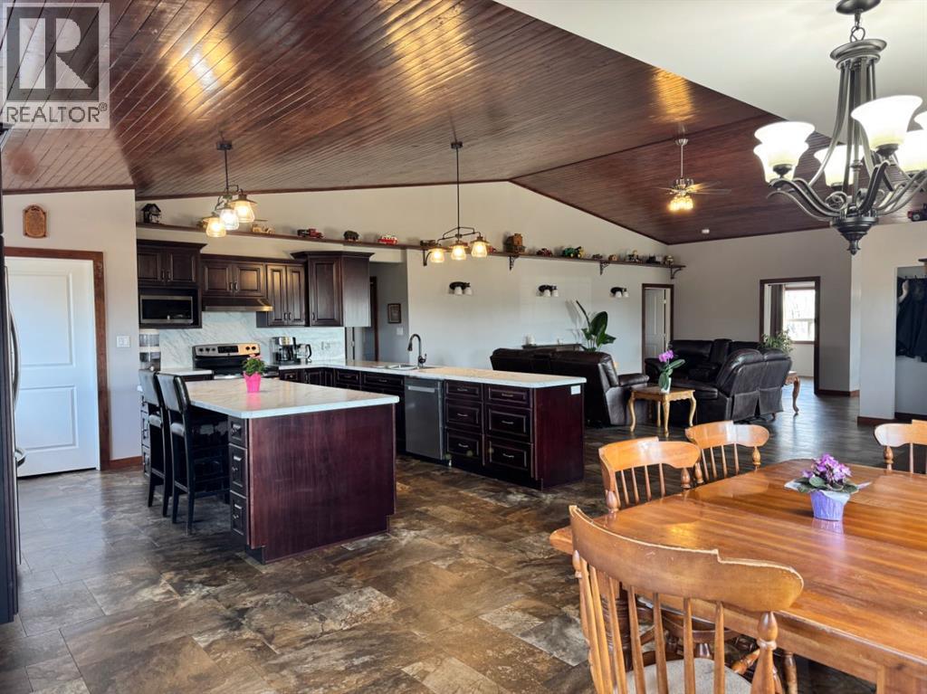 41066 TWP RD 824 - Image 11