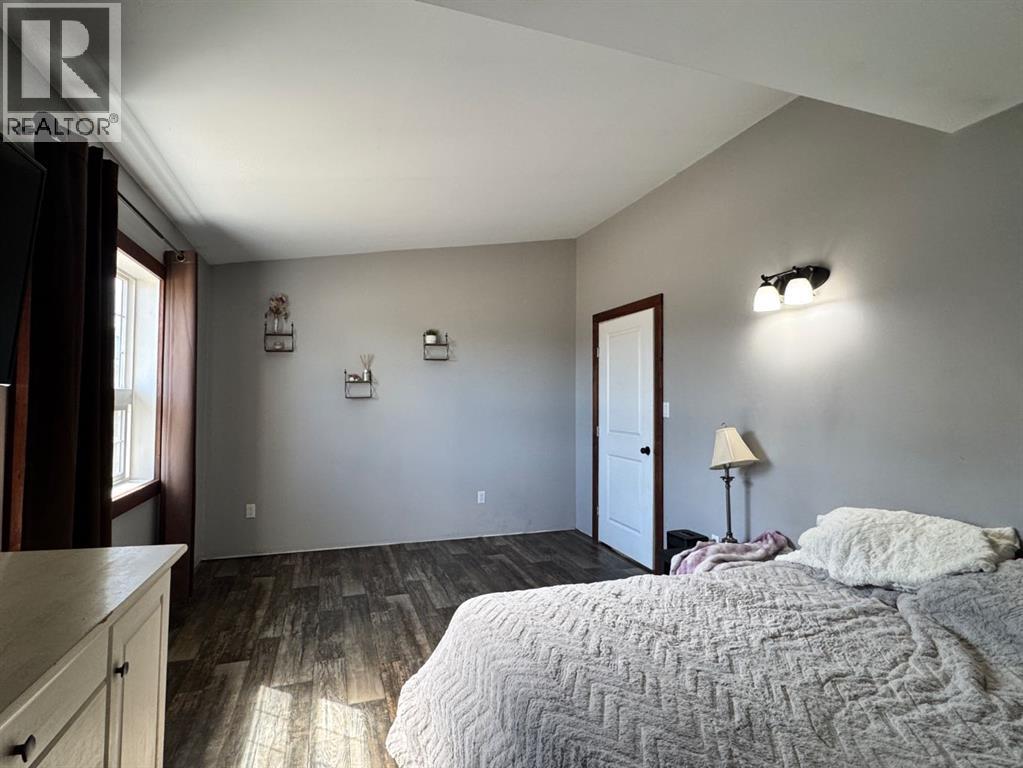 41066 TWP RD 824 - Image 33