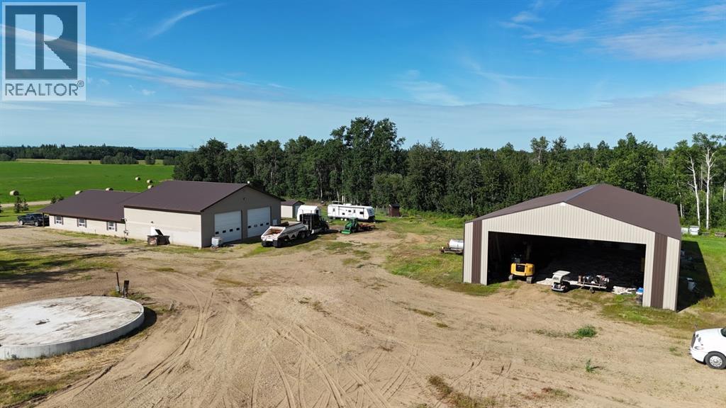 41066 TWP RD 824 - Image 44