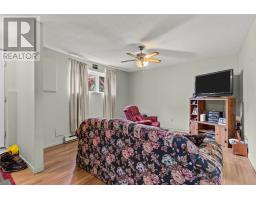 4 Abbey Lane thumbnail 21