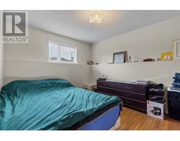 4 Abbey Lane thumbnail 23