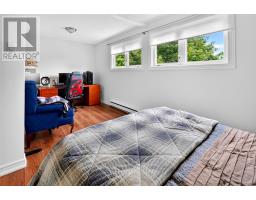 24 Gushue Avenue thumbnail 19