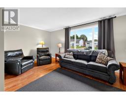 24 Gushue Avenue thumbnail 6