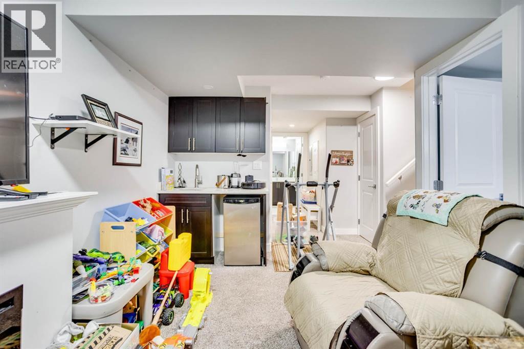 #28 284 Shalestone Way - 35