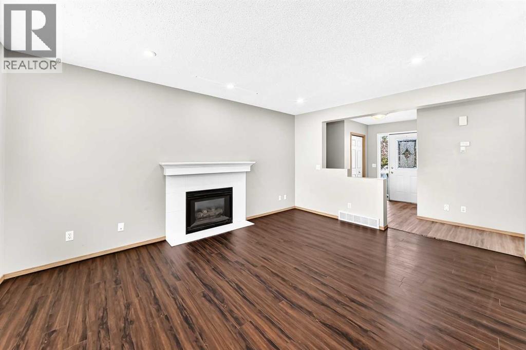 87 Citadel Peak Circle NW, Citadel, Calgary photo 5