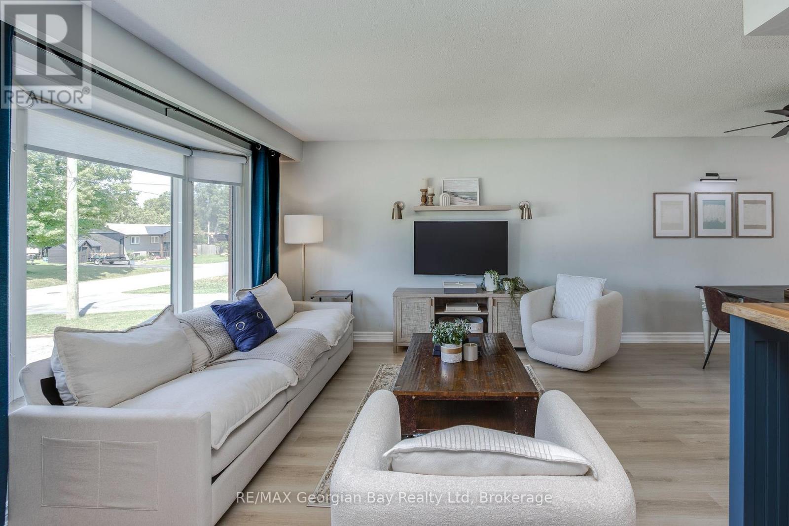 475 ATHABASKA STREET - Image 12