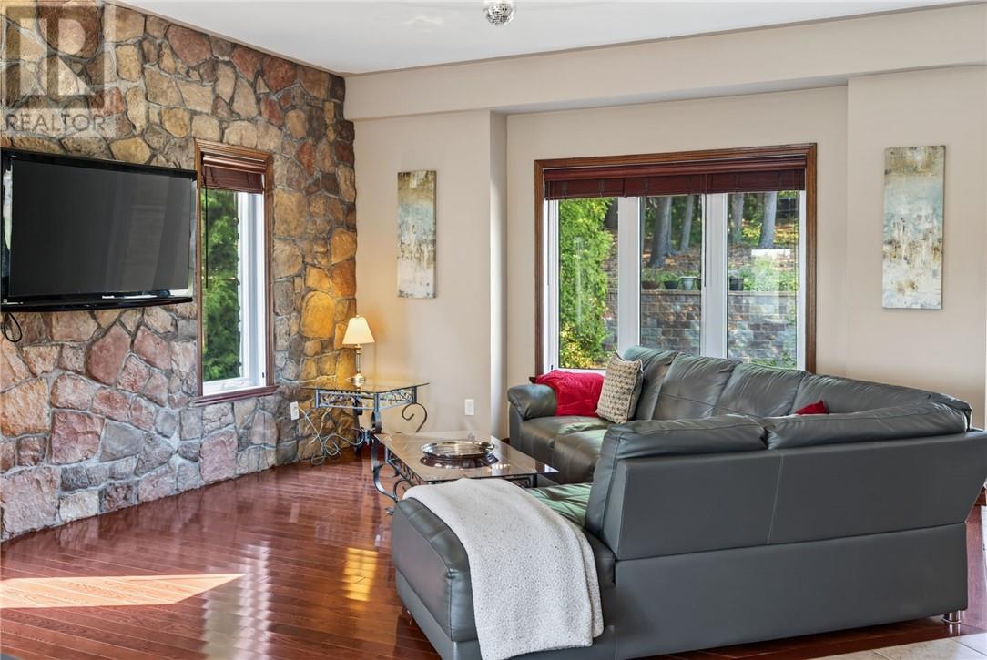 164 Bonnie Drive - 18