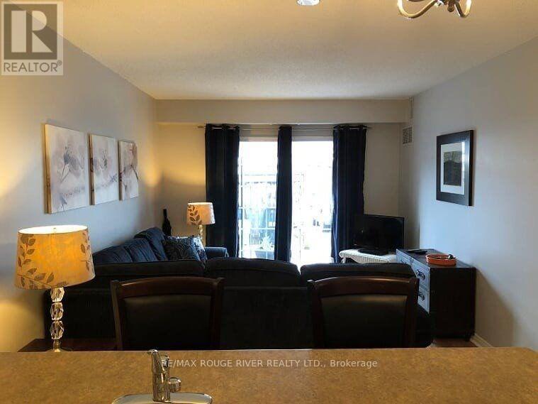 #102 90 ASPEN SPRINGS DRIVE - Image 9