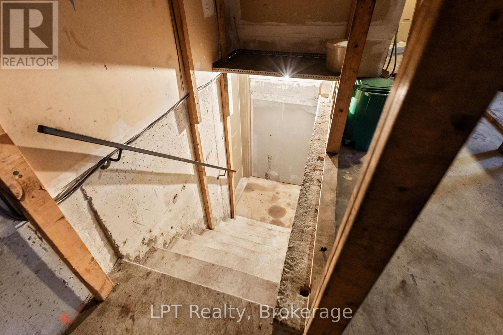 15 ESPOSITO DRIVE - Image 27