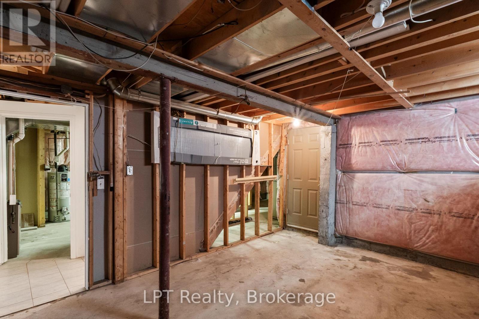15 ESPOSITO DRIVE - Image 32