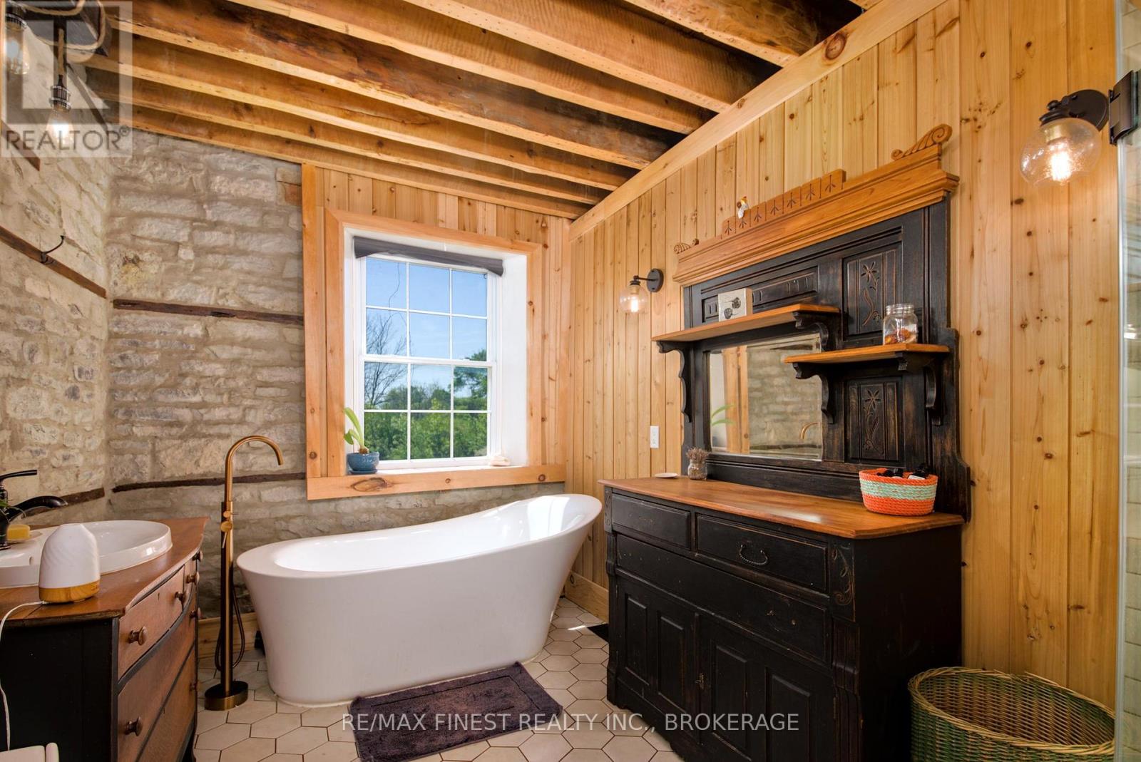 190 WILMER ROAD - Image 13