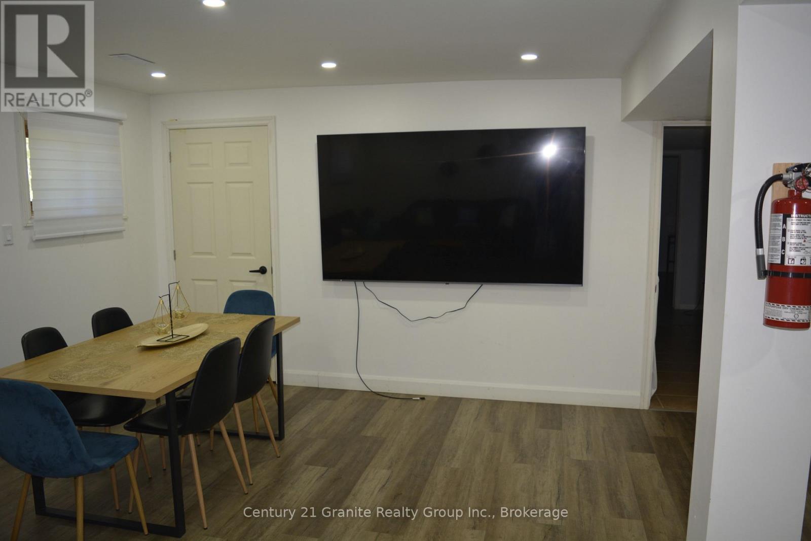 107 SOUTH BAPTISTE LAKE ROAD - Image 35