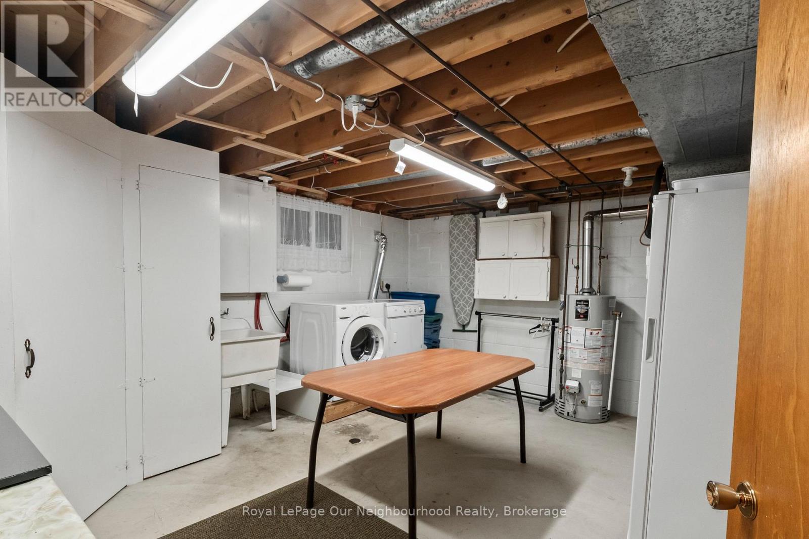 240 IRETON STREET - 23