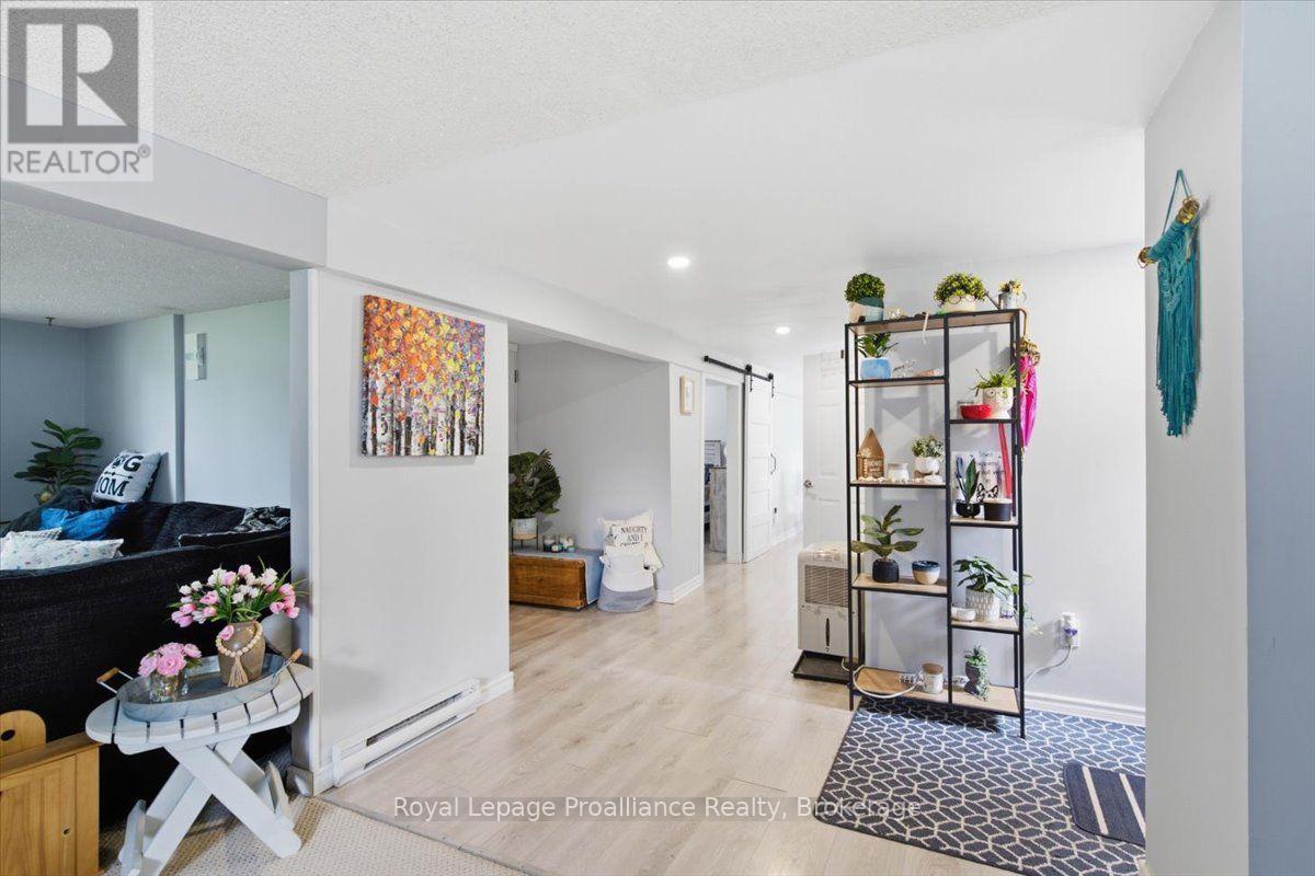 270 COLONIAL ROAD - Image 11