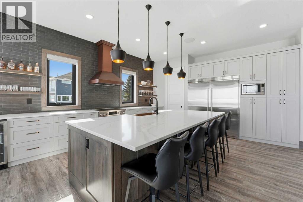 141 Lakeshore Drive