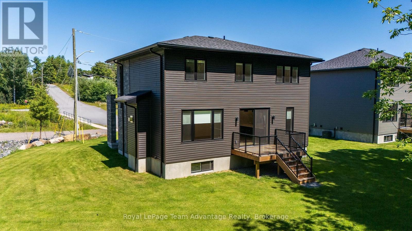 53 DENNIS DRIVE - 3