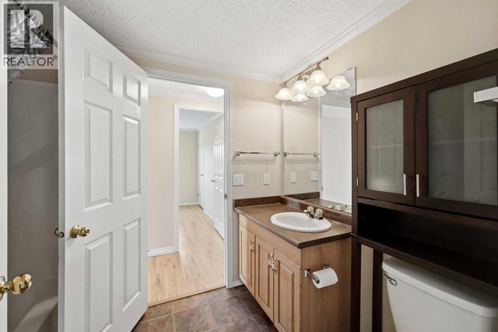 4591 Eastview Crescent - Image 16