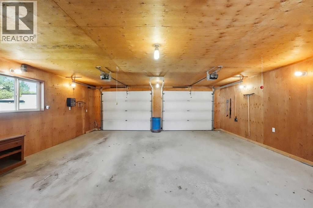 4591 Eastview Crescent - 27