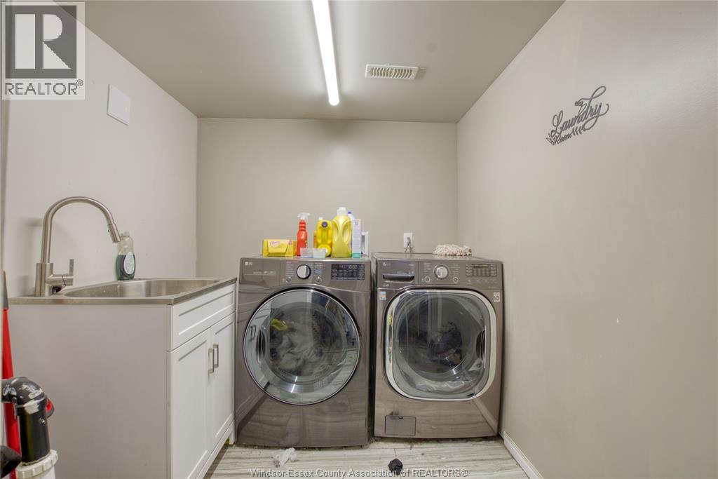 487 ST CLAIR STREET - 22