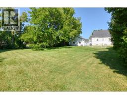 487 St Clair Street, Chatham, ON N7L3K6 Photo 23