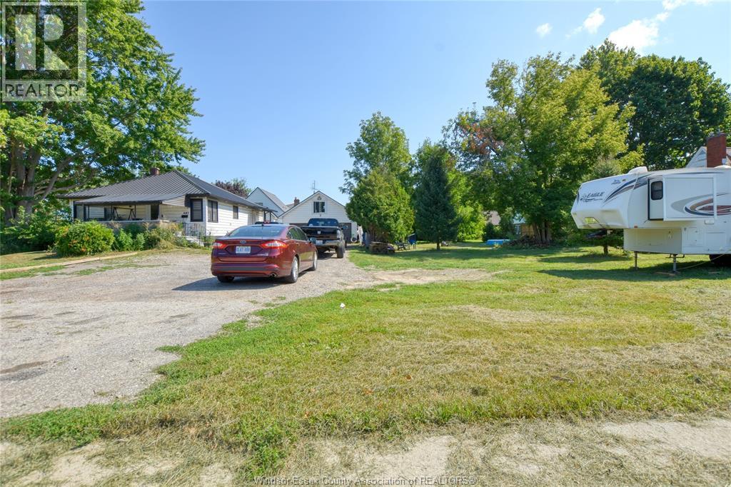 487 ST CLAIR STREET - 3
