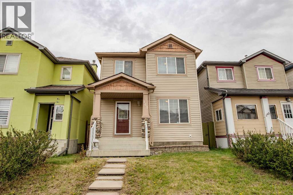 161 Saddlecrest Close NE