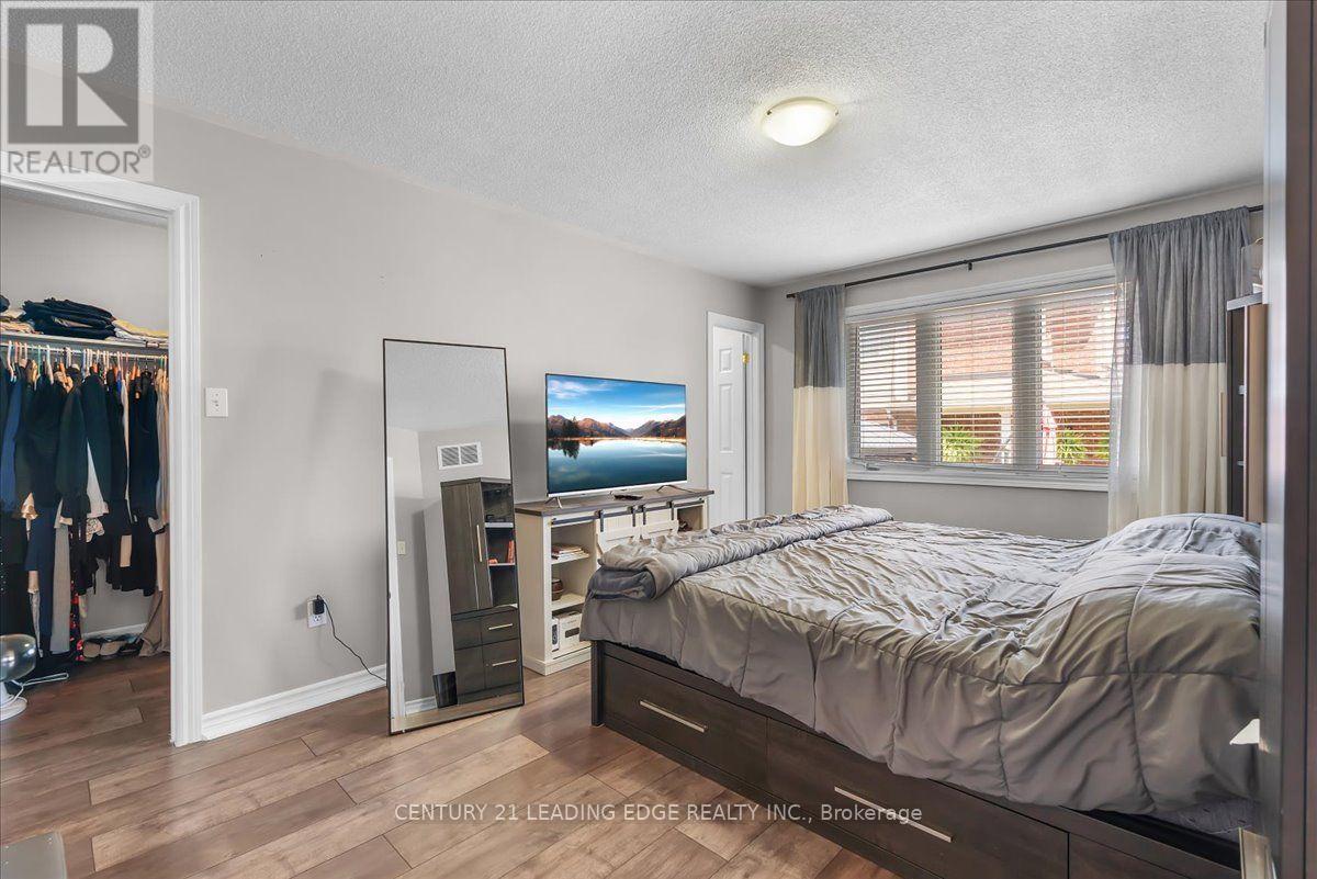 183 ELDAD DRIVE - 15