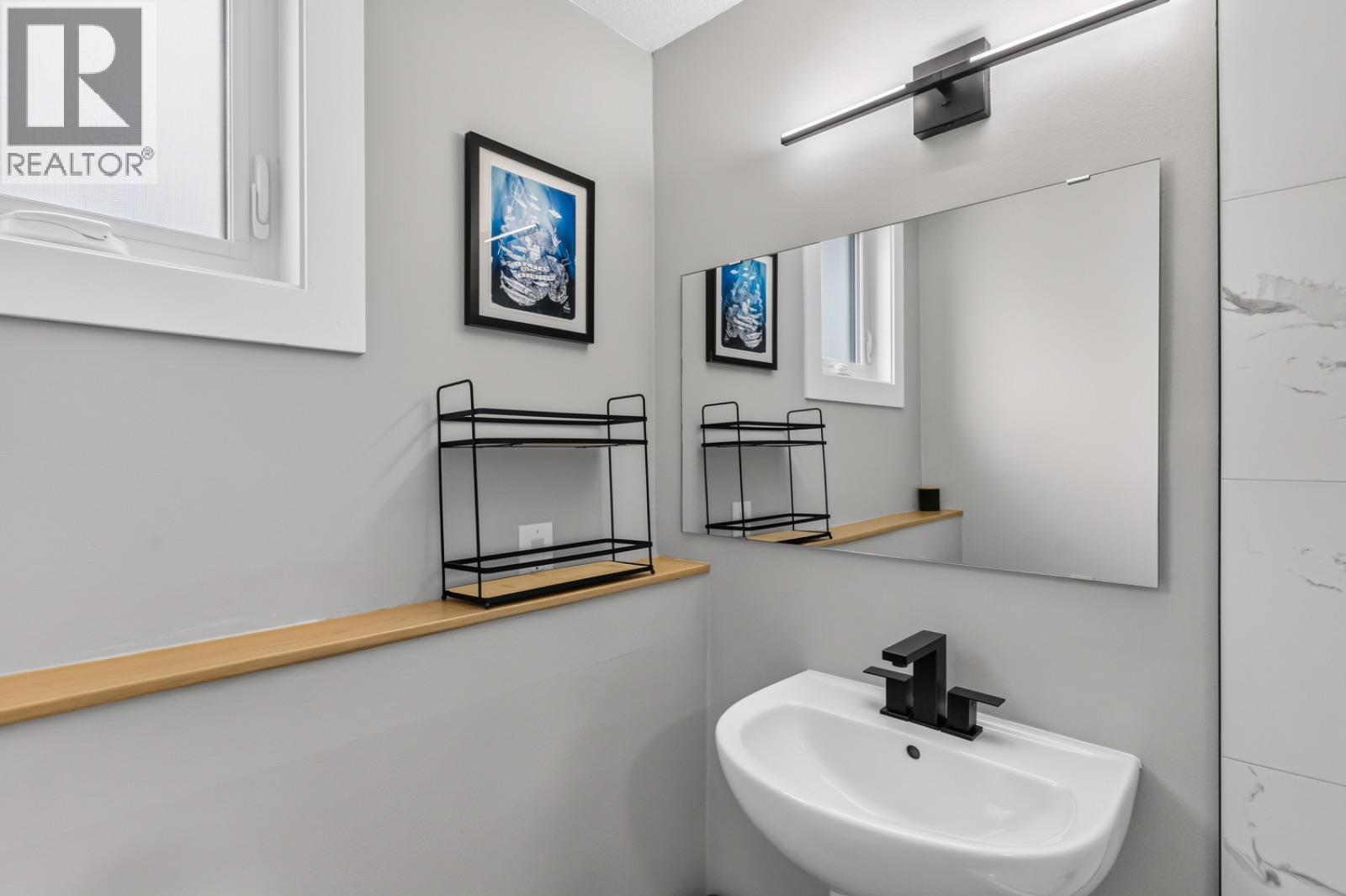 2942 McAllister Road - Image 38