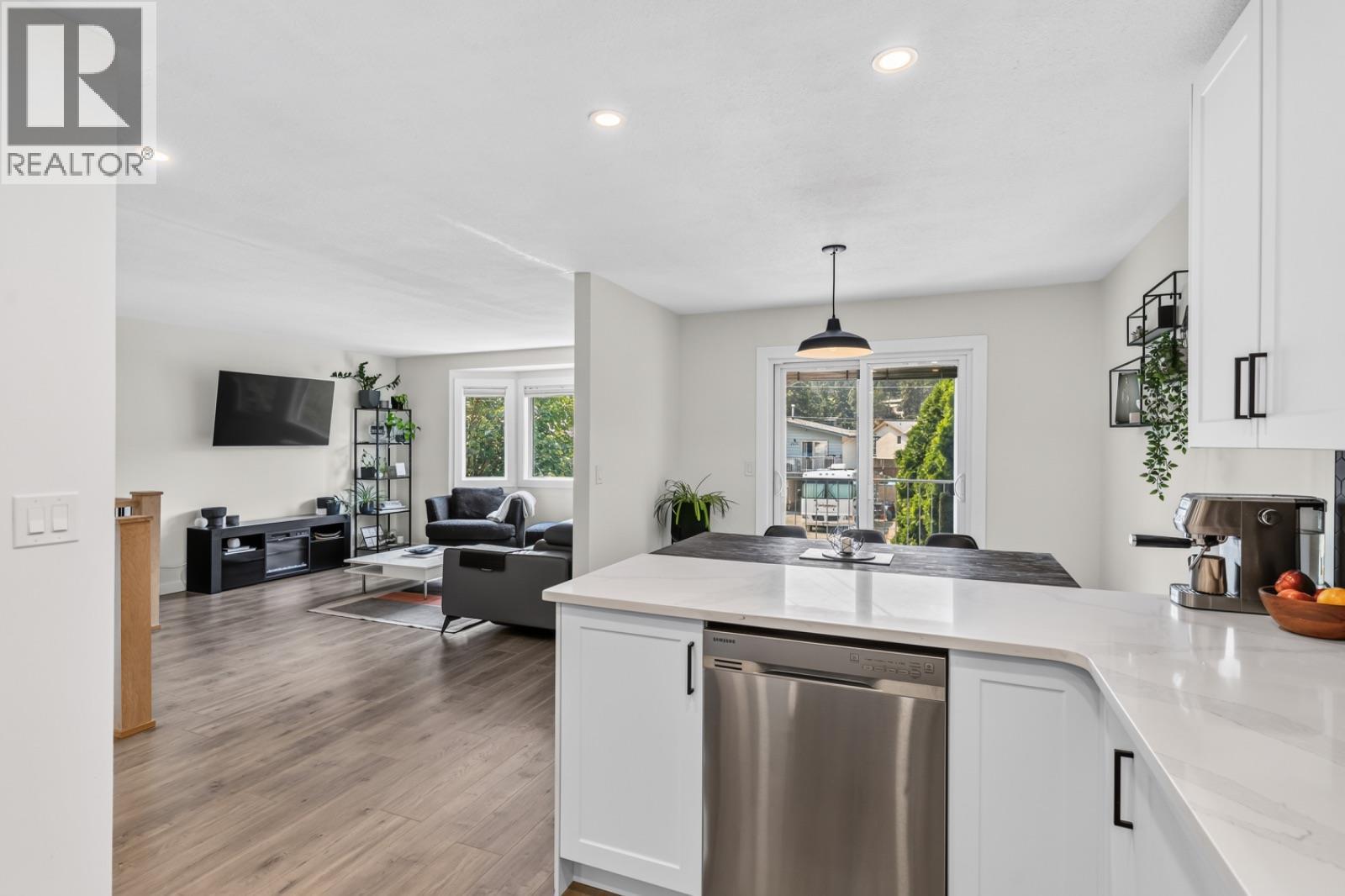 2942 McAllister Road - Image 16
