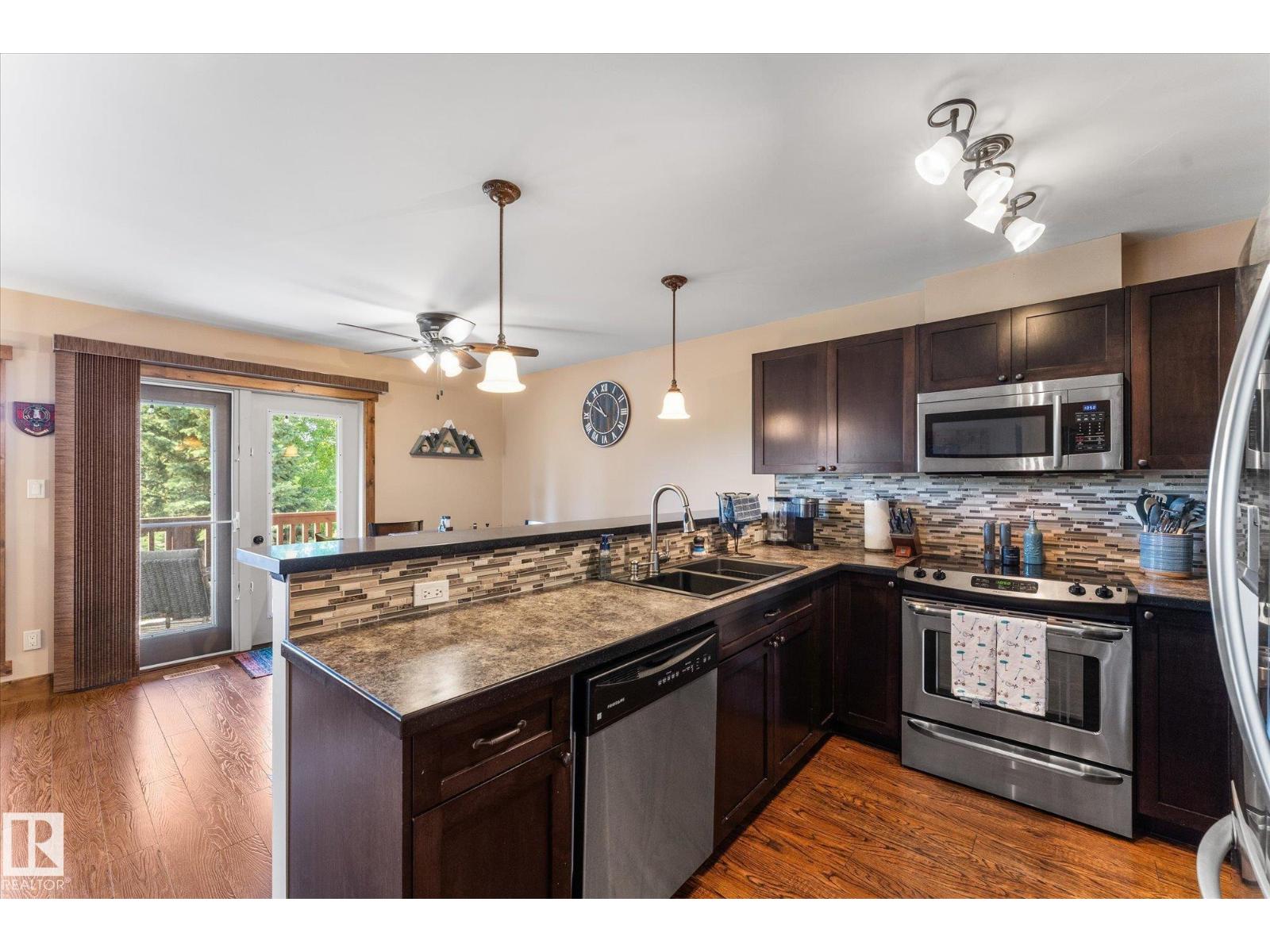 804 GRAYBRIAR GR - 13