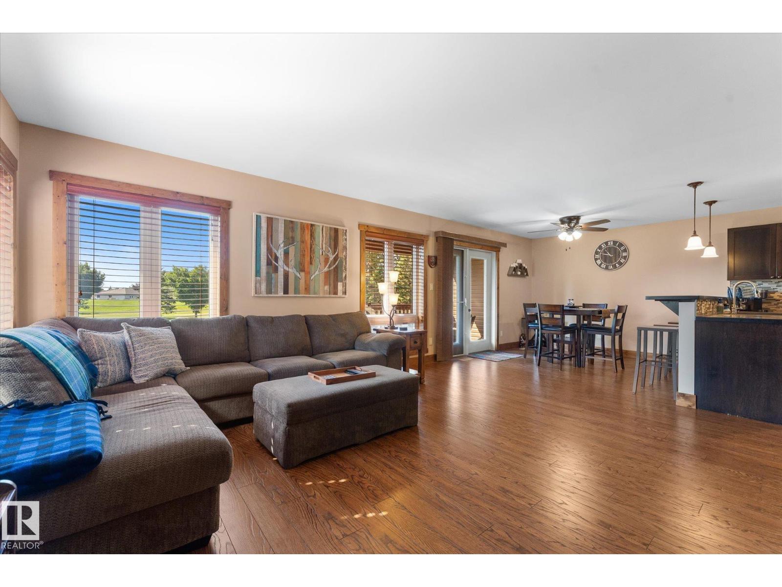 804 GRAYBRIAR GR - 9