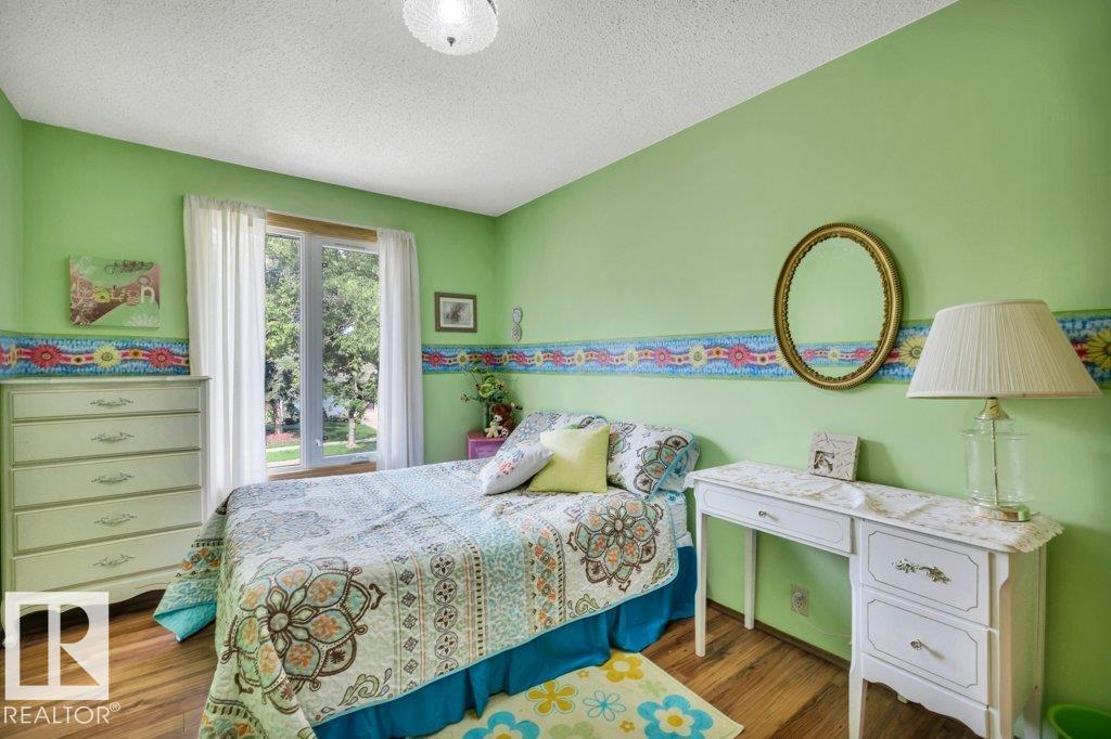 23 WENTWORTH CR - Image 20