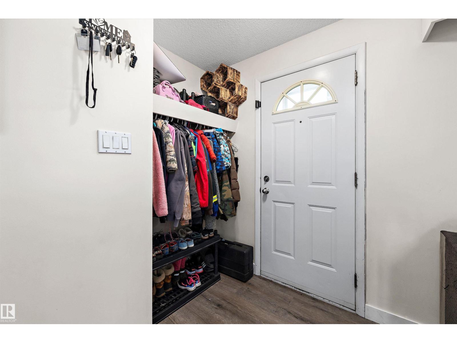 14220 58 ST NW - 3